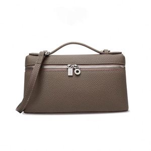 Sac messager résistant à l'eau, sac à main personnalisé en gros, sac à bandoulière durable en PU pour femmes - Product Image 1