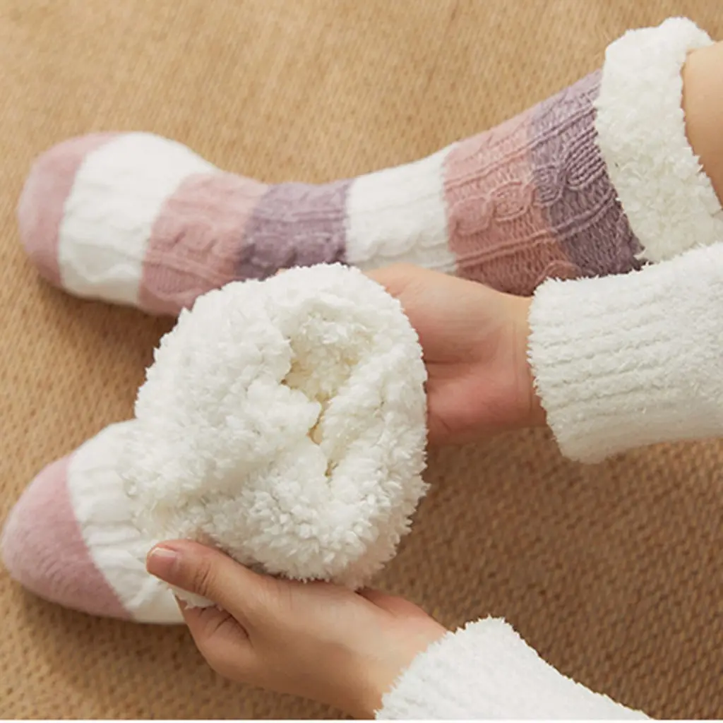 Рождественские флисовые толстые теплые носки для сна, женские нескользящие милые носки средней длины для девочек, пушистые носки для пола