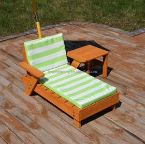 Tumbona infantil Sunny Sprout para exteriores con sombrilla a juego con rayas, tumbona infantil para patio, silla individual y mesa auxiliar - Product Image 6