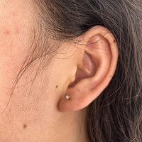 Anting trendi anting-anting kancing berlapis emas 18K zirkonia cantik untuk wanita anting-anting baja tahan karat grosir 2/3/4mm