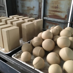 68% utilizado como Mill medios de bolas de cerámica de alúmina de guijarros de bola - Product Image 4