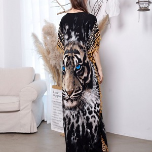 Abiti Musulmani alla Moda all'Ingrosso, Set Abaya Dubai per Donne, Kaftan da Casa Stampato, <span class=keywords><strong>Abbigliamento</strong></span> <span class=keywords><strong>Islamico</strong></span> <span class=keywords><strong>Femminile</strong></span> - Product Image 4