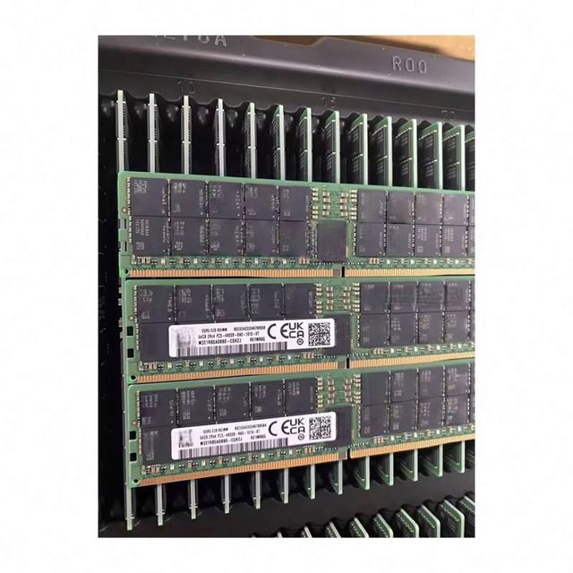 New in Stock 16GB DDR5 5600 MHz 1Rx8 Memory RAM M425R2GA3BB0-CWM for Server