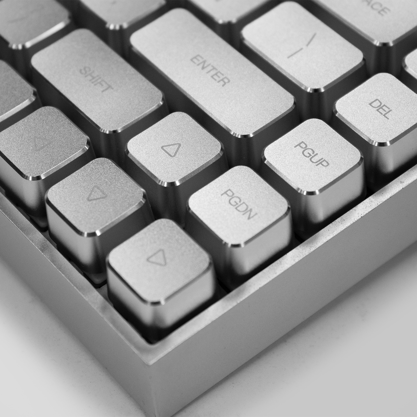 Custom Luxury Aluminum Keycap Set for Mechanical Keyboard