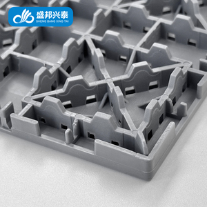 Dalles de sol en plastique emboîtables antidérapantes, modernes, écologiques et imperméables pour le roller et l'extérieur - Product Image 2
