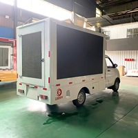 Camion publicitaire mobile blanc à LED couleur pour affichage dynamique, vente directe usine