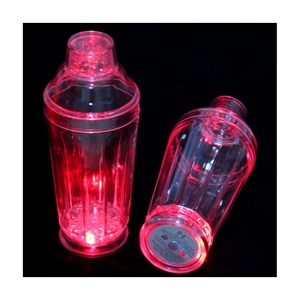 Cocktail <span class=keywords><strong>Shaker</strong></span> Logo Promoción Plástico Alta calidad Logotipo personalizado Bar Herramientas LED <span class=keywords><strong>Flash</strong></span> <span class=keywords><strong>Shaker</strong></span> Plastics Cup - Product Image 2