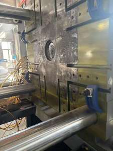 เครื่องฉีดพลาสติกไฮดรอลิกแบบแนวนอนรุ่น SOUND Series UN350/UN420/UN530/UN650 พร้อมมอเตอร์ PLC ปั๊ม เกียร์บ็อกซ์ และหัวฉีด - Product Image 4