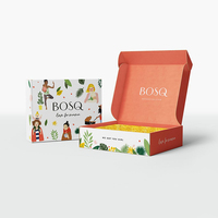 Boîte d'emballage pour vêtements en carton ondulé rigide, personnalisable, avec insert imprimé de dessins animés et lettres de marque, pour navires de fret