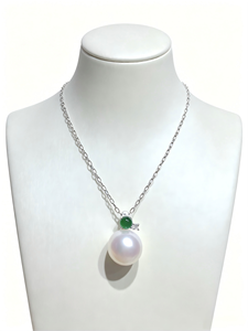 Colgante de Perla Akoya de 8-8.5mm en Oro Sólido de 18k con Esmeralda y Cristal, Joyería Fina, Solo Colgante, Sin Cadena - Product Image 2