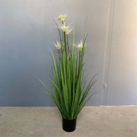 Mur végétal décoratif pour photographie, simulation de fleurs et herbe ensoleillée, style nordique, écologique et durable, pour allées de mariage