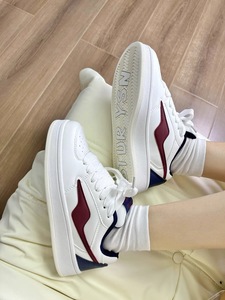 Zapatos de Skate de estilo coreano informal para mujer azul claro, zapatos deportivos para caminar resistentes al deslizamiento de fondo grueso - Product Image 2