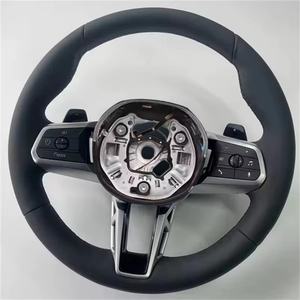 Volant en cuir personnalisé Accessoires d'intérieur automobile pour <span class=keywords><strong>BMW</strong></span> 525 530 X1 X2 X3 X5 <span class=keywords><strong>Ix</strong></span> 1i 345 Series G20 G30 G38 - Product Image 2