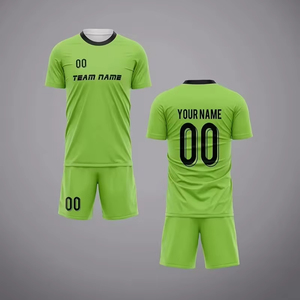 Conjunto de dos piezas de camiseta de manga corta y pantalones cortos personalizados, conjunto de camiseta de fútbol, fábrica de ropa, personalización disponible.F10 - Product Image 1