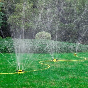 Système d'arrosage automatique Junxia 360° à engrenages, en plastique, pour l'irrigation des pelouses - Product Image 1