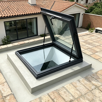 Lanterneau automatique en aluminium à levage automatique |   Fenêtre de toit moderne étanche et bloquable à toute hauteur pour grenier et sous-sol