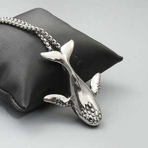 Collar con Colgante de Ballena de Acero Inoxidable, Joyería de Moda con Temática Animal, Regalo para Ocasiones Especiales - Product Image 3