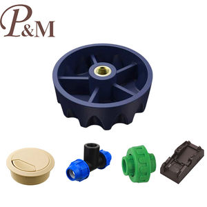 P&M Fornitore di Stampi a Iniezione, Servizio di Lavorazione e Taglio su Misura di Parti per Binari di Tende in Plastica ABS/PP/PC - Product Image 2