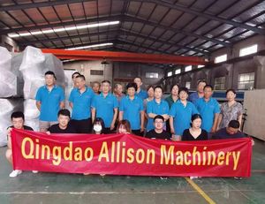 Machine d'extraction d'huile pour le travail du bois Allison à pression à froid, pression maximale de 50T, puissance de 4KW, 380V, table de travail de 1300x2500mm pour les portes en bois - Product Image 3