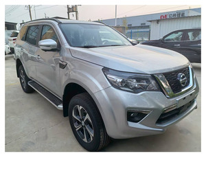 Nissan Paladin promotionnel, SUV 7 places, 4x4, écran de contrôle central de 13 pouces, 2.0L Euro 6, Nissan 8AT automatique, SUV - Product Image 1