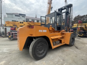 2.5/3/4/5/7/10/15/16/25/30-Ton <b>Used</b> Diesel MITSUBISHI TCM FD200 FD150 FD250 20 Forklift with Three Master for Sale - Product Image 6