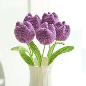 Vente en gros de fleurs au crochet, cadeaux de Noël et de la Saint-Valentin, fleurs artificielles faites à la main, bouquet de tulipes en coton tricoté - Product Image 5
