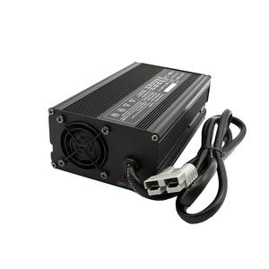 Cargador de Batería de Litio de 72v 84v 10a para Scooter Eléctrico, Bicicleta Eléctrica, Carro de <span class=keywords><strong>Golf</strong></span>, para Baterías de Litio Lipo de 20 Celdas y 72v - Product Image 4