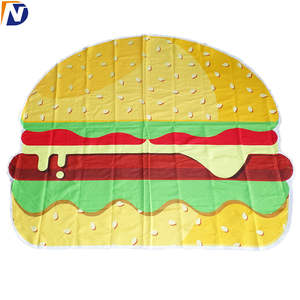 Échantillon gratuit de haute qualité impression par sublimation personnalisée <span class=keywords><strong>hambourg</strong></span> forme de frites serviette de <span class=keywords><strong>plage</strong></span> à séchage rapide sans sable - Product Image 1
