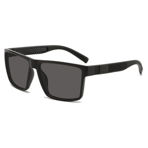 Gafas de Ciclismo Personalizadas con Lentes Polarizadas UV400 TAC, Montura Negra, para Deportes al Aire Libre, Pesca, Conducción, Gafas para Hombre - Product Image 3