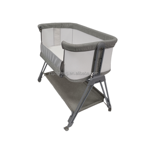 Регулируемая по высоте прикроватная люлька-колыбель для новорожденных с колесами, подносом для хранения, портативная детская кроватка из алюминия - Product Image 4