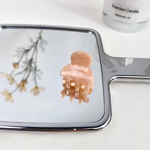 Nuevas Pinzas de Pelo Pequeñas con Estampado Floral Dulce y Moderno, Pinzas de Pelo Mini de Acetato de Celulosa LIHAN para Niñas - Product Image 6