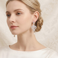 Boucles d'oreilles en gros, pendantes, type chandelier, en forme de goutte, avec perles, pour mariée, personnalisées, en cuivre et laiton plaqué rhodium, pour femmes
