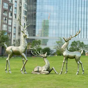 Escultura de animais em bronze de veado personalizada de tamanhos diferentes de qualidade chinesa para decoração ao ar livre