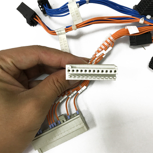 สายเคเบิลหุ่นยนต์ FANUC รุ่น 8019-T719 E-STOP TBOP13 CRT27 - Product Image 6