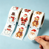 Autocollants en papier artistique enduit imperméable personnalisés OEM, autocollants mignons d'anime, d'animaux, de dessins animés, autocollants adhésifs pour bagages, ordinateur portable, bouteille d'eau