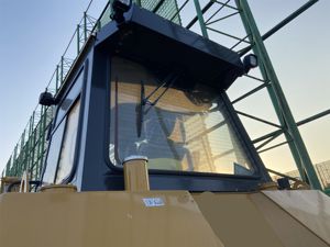 Bulldozer Hidráulico 822D Resistente con Tren de Rodaje Reforzado y Motor Eficiente para Proyectos de Minería y Recuperación de Terrenos - Product Image 5