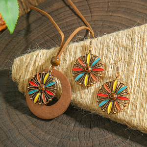 Conjunto de Joyería Bohemia, Collar y Aretes de Resina Floral, Accesorio de Moda para Mujer para Fiestas - Product Image 3