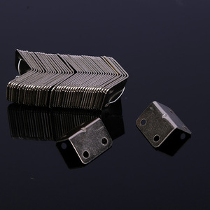 เหล็กฉากรูปตัว L ขนาด 32x10 มม. หนา 2 มม. ชุบนิกเกิล สำหรับตู้และลังไม้ - Product Image 4
