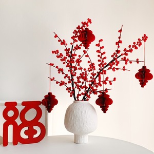 Branche artificielle de baies de houx rouges Muyu Chronicles, décoration porte-bonheur pour la maison, les mariages et les fêtes - Product Image 4