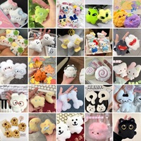 Collection de pendentifs en peluche : Feuille d'érable, Étoile, Lune, Fantôme, Chauve-souris, Poupée, Porte-clés de sac, Lapin, Nouvelle Corbeau, Dumpling, Vente en gros