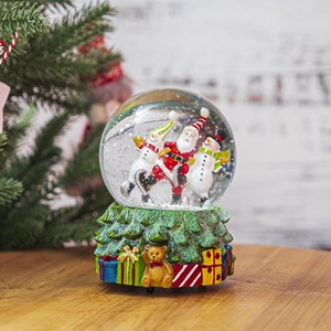 Décorations de Noël créatives en résine, base en résine, Père Noël, bonhomme de neige, globe à neige en verre peint à la main, décorations de fête pour la maison - Product Image 1
