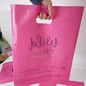 Sacs shopping en plastique rose imprimés sur mesure, sacs découpés, sacs d'emballage pour vêtements, cosmétiques, bijoux, avec poignée et logo personnalisé - Product Image 3