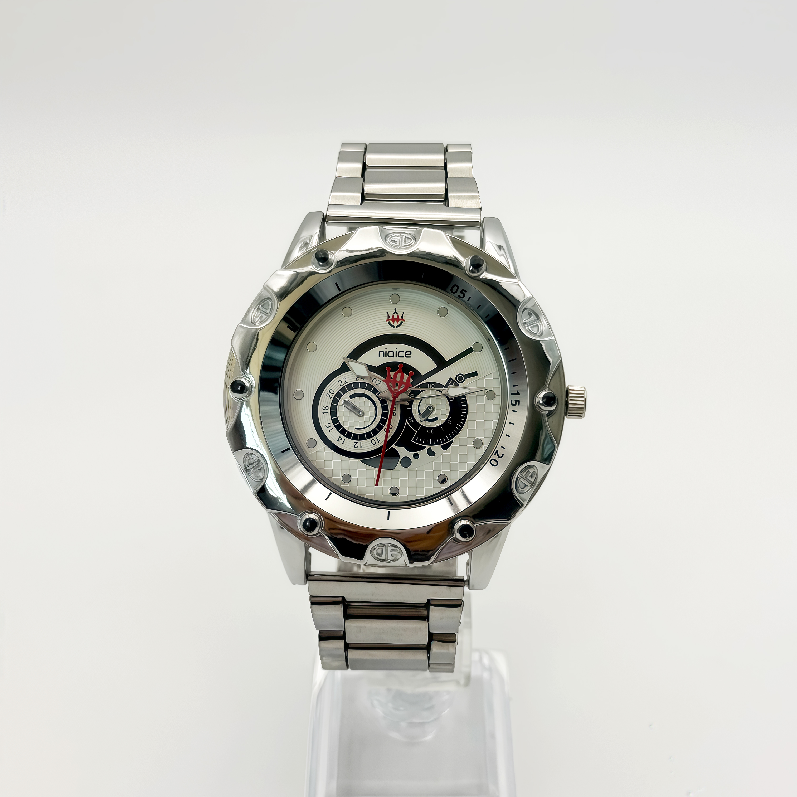 silver white dial