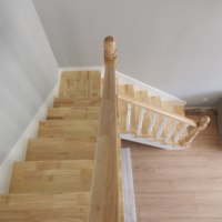 Escaliers en bois massif sur mesure pour appartement loft, villa, maison - Vente directe d'usine