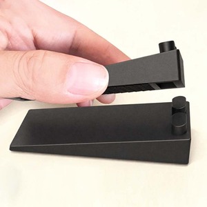 Butée de porte en silicone Jiuning, taille personnalisable, résistante aux hautes températures, pour la protection des portes - Product Image 1