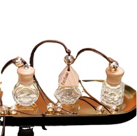 Vente populaire 6ml 8ml 10ml carré rond en verre clair parfum suspendu Air voiture diffuseur bouteille avec bouchon en bois