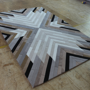 <span class=keywords><strong>Tapis</strong></span> en peau de vache imité Patchwork en laine et viscose pour Showroom à domicile - Product Image 2