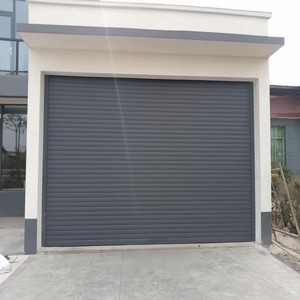 <span class=keywords><strong>Porte</strong></span> de <span class=keywords><strong>garage</strong></span> <span class=keywords><strong>enroulable</strong></span> en alliage d'aluminium populaire sur le marché sud-africain, résistante au vent et à la corrosion - Product Image 2