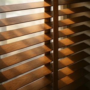 Meilleurs stores vénitiens personnalisés Stores vénitiens à lamelles de bambou de 25mm Stores vénitiens de fenêtre Smart - Product Image 3