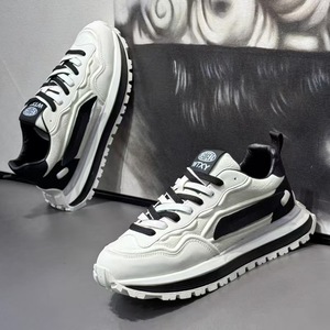 NUOVE Scarpe da Corsa Casual Traspiranti con Suola Intermedia in PU per Aumento Altezza, Antiscivolo e Fondo Morbido, per Tutte le Stagioni - Nuove Scarpe da Uomo - Product Image 1